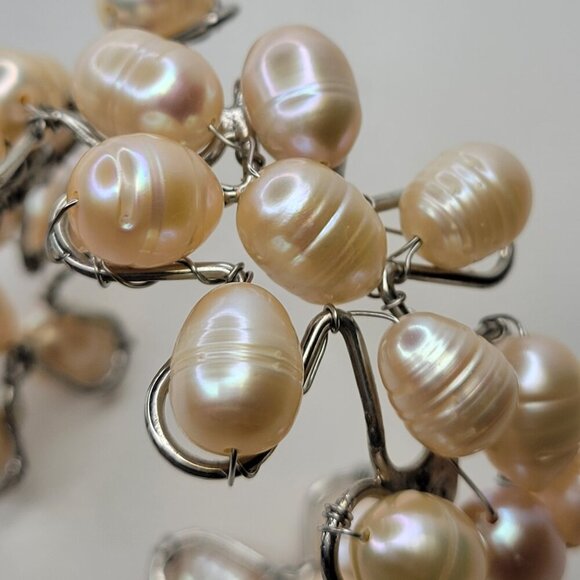 Unique White Freshwater Peach Pearl Bracelet Cuff - Picture 4 of 13